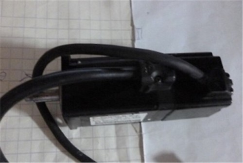 Servomotore usato 1pz yaskawa - servomotore,